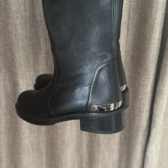 Stuart Weitzman
Mercer Bold 40mm boots - Picture 7 of 8